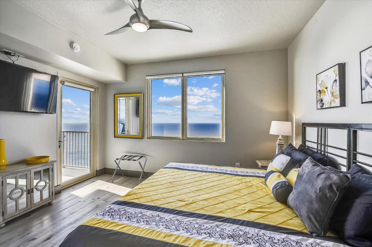 Shores Of Panama: Renovated 2-bedroom With Reserved Parking Panama City Beach