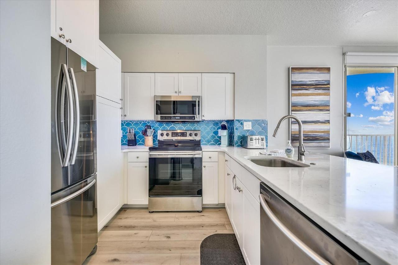 Shores Of Panama: Renovated 2-bedroom With Reserved Parking * Panama City Beach