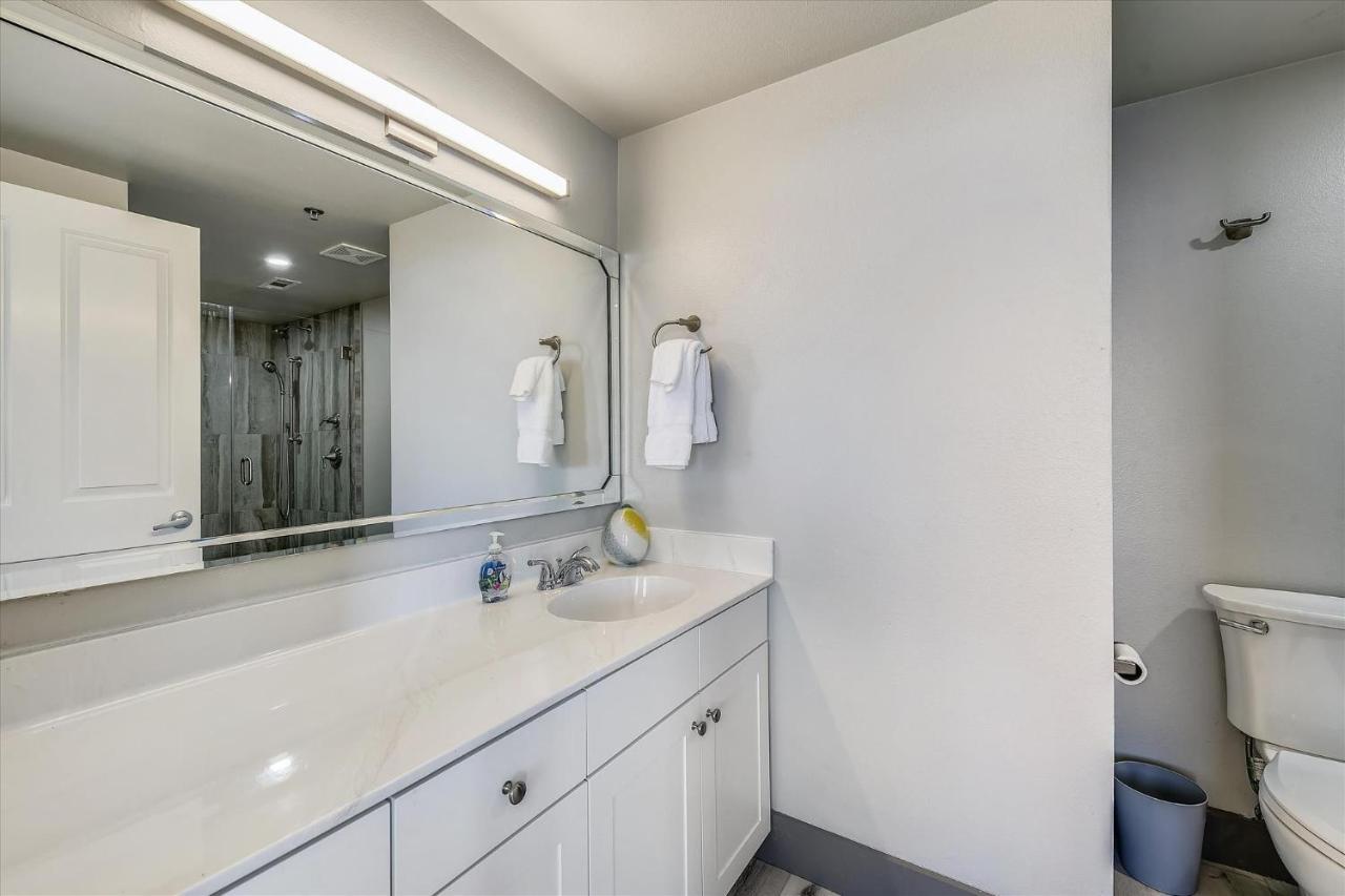 Apartment Shores Of Panama: Renovated 2-bedroom With Reserved Parking Panama City Beach