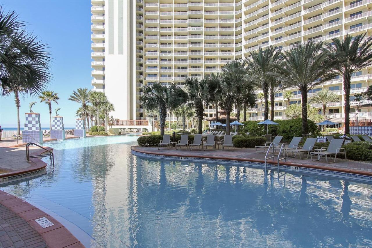 Shores Of Panama: Renovated 2-bedroom With Reserved Parking Apartment